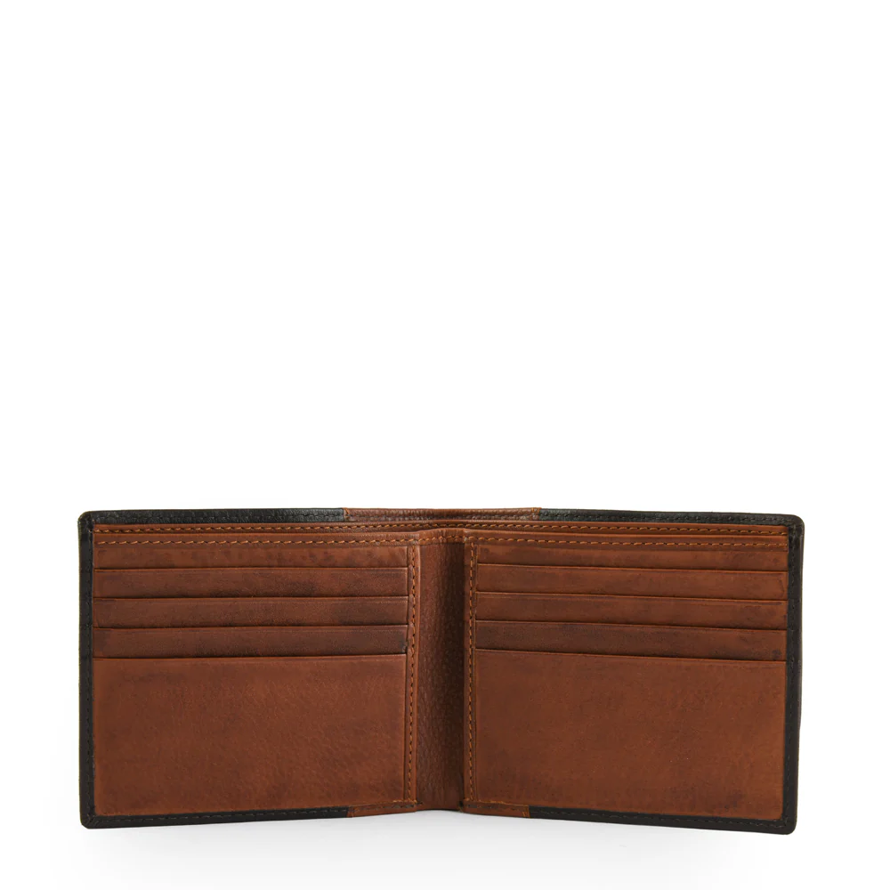 BILLETERA CUERO CON ALETA CAMILO MARRÓN - Image 2