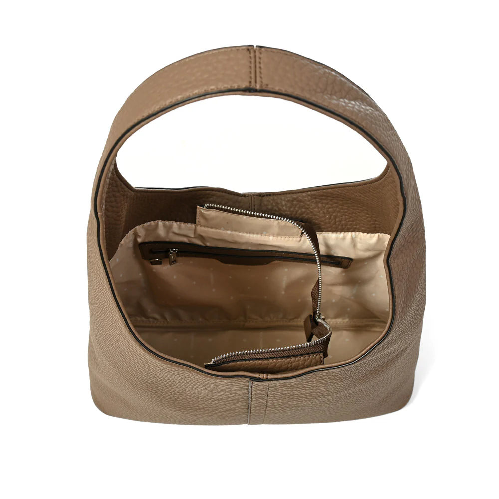 CARTERA CORTE OVAL CORIA TAUPE - Image 4
