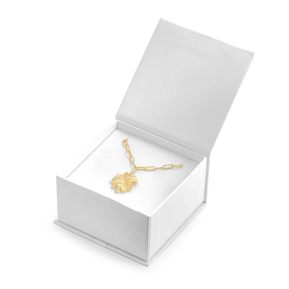 COLLAR CON COLGANTE LUCKY GOLD - Image 3
